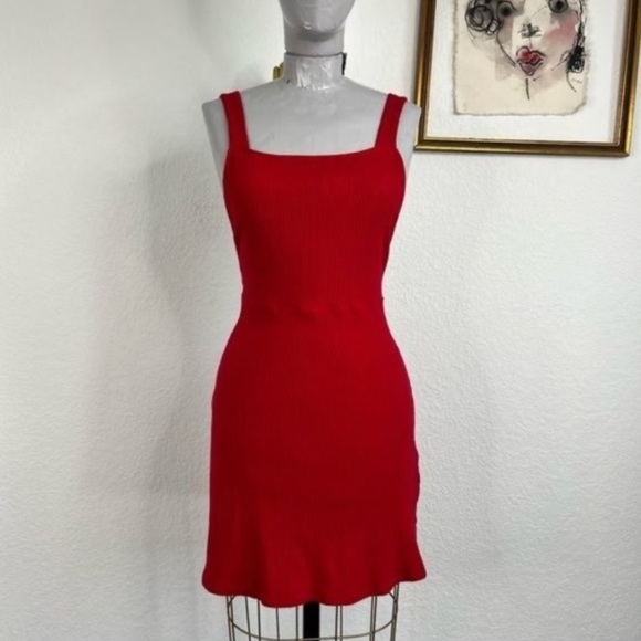 💋 Reformation Janelle Red Ribbed
Backless Mini Dress💋 - Picture 3 of 16